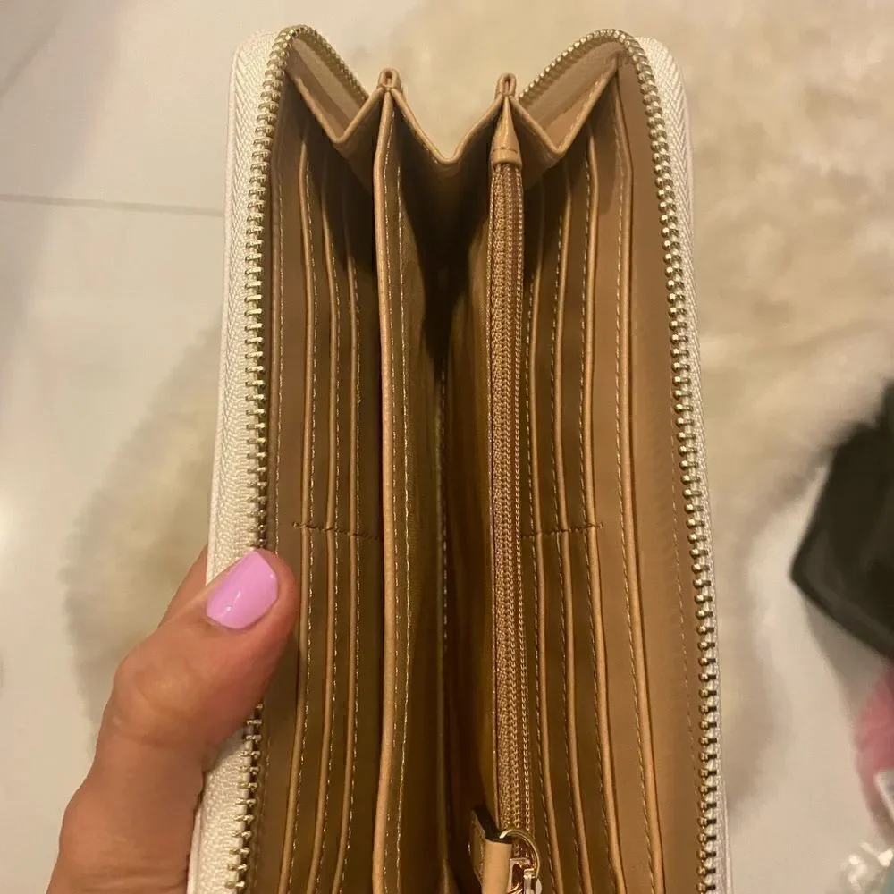 [jafra] VIP wallet BNWT  #9